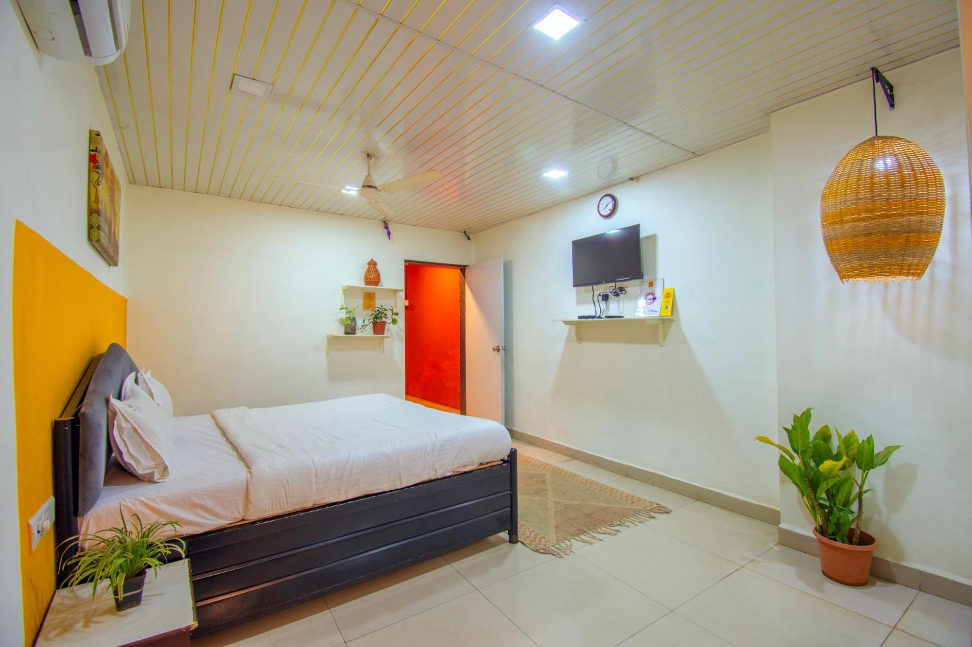 Flora Ecostay Resort And Spa 罗纳瓦拉 外观 照片