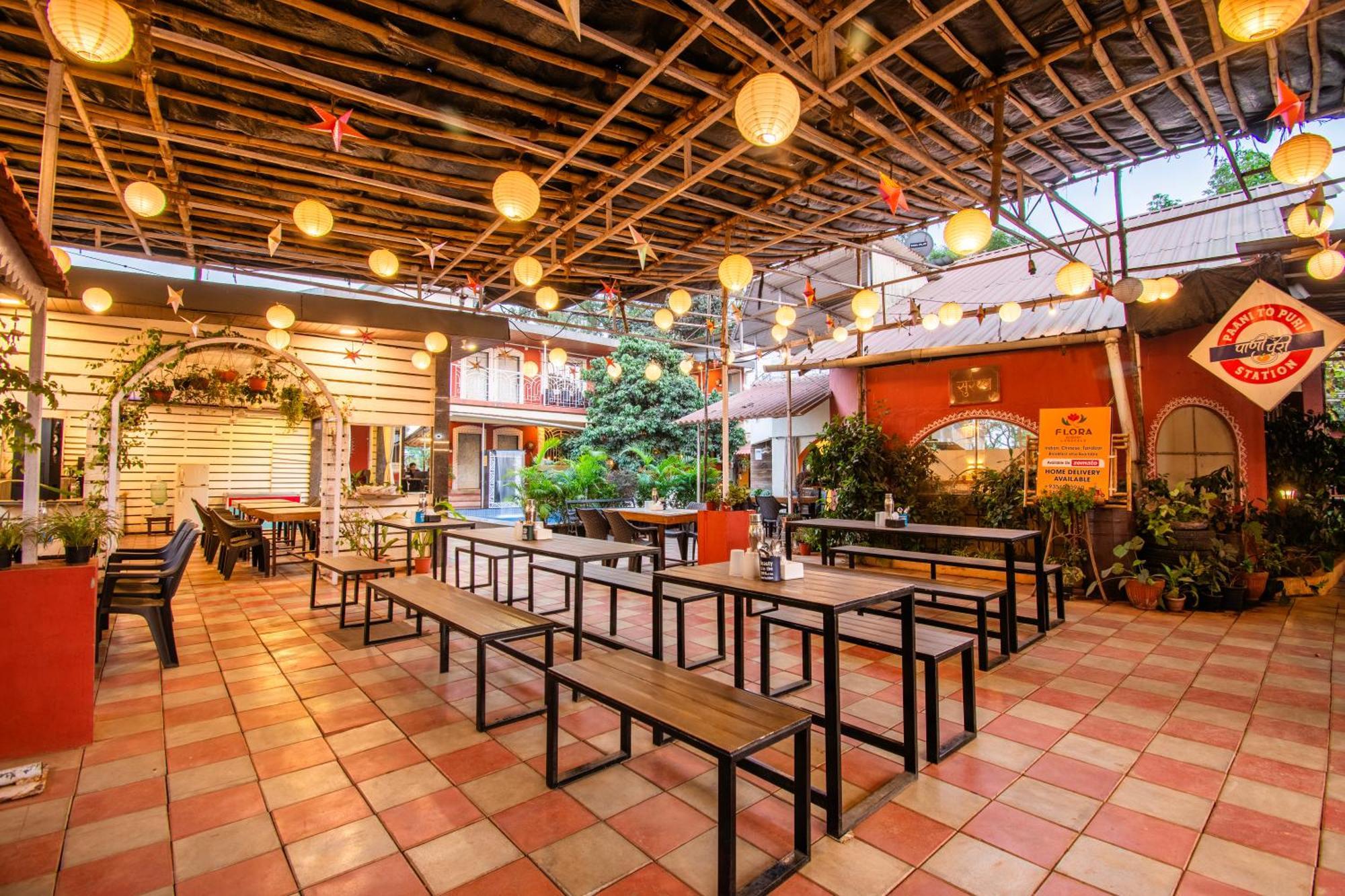 Flora Ecostay Resort And Spa 罗纳瓦拉 外观 照片